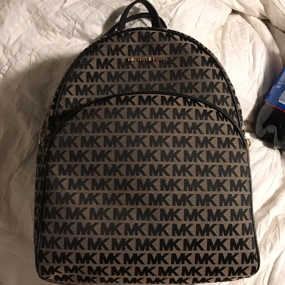 michael kors BRAND NEW backpack